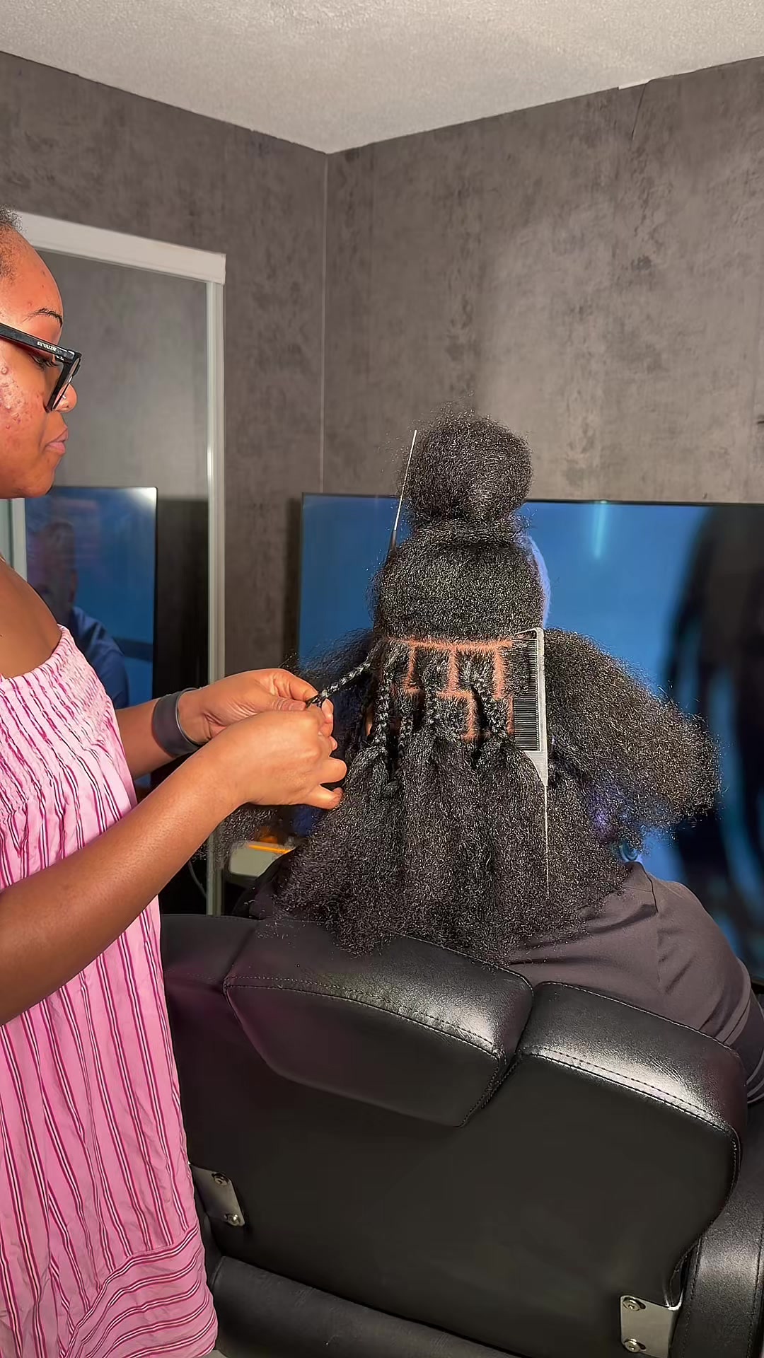 @DERA HAIRSTYLES