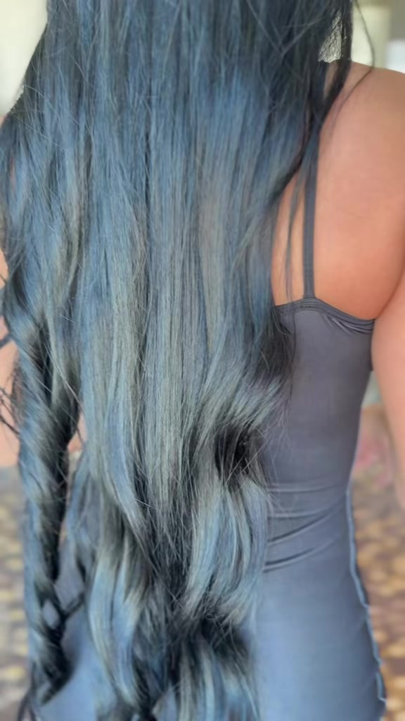 @LittleAznChat