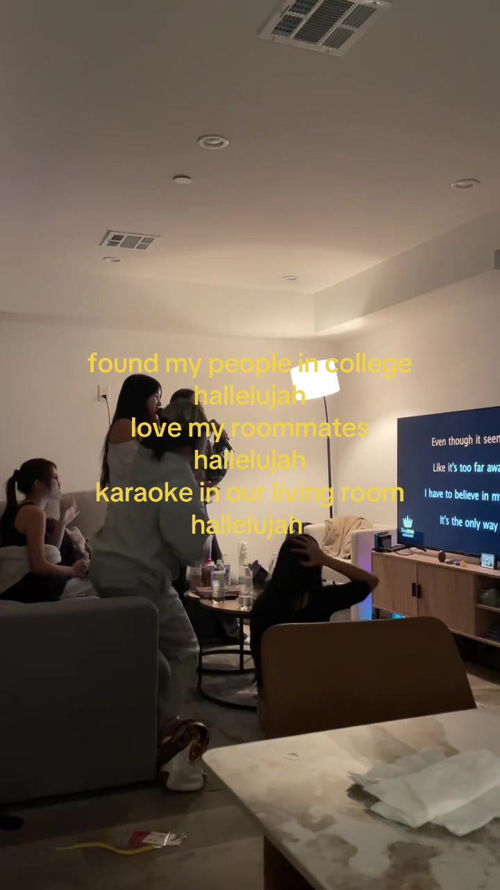 @lauraeunii
