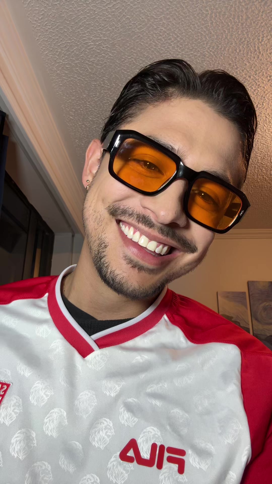@MoreRV