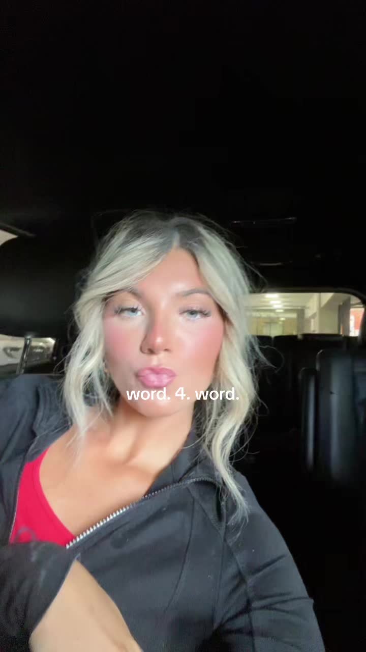 @halliehince