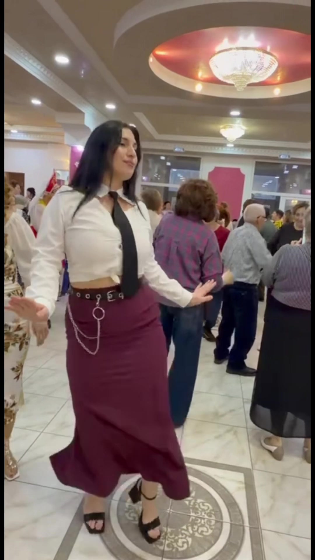 @АлуЗара