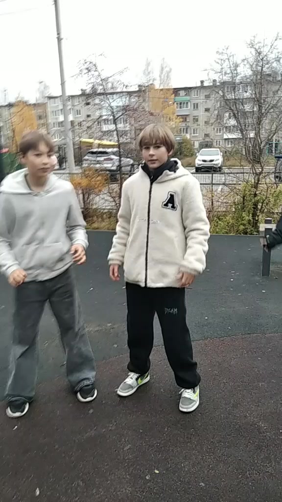 @карась