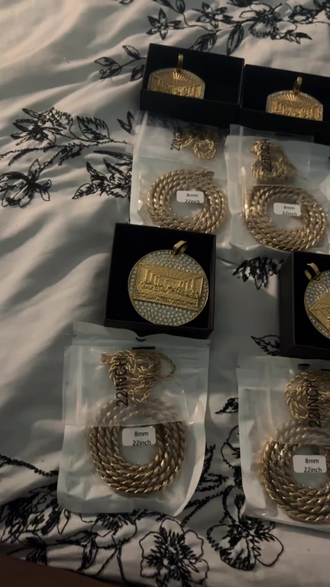 @Lavishjewels