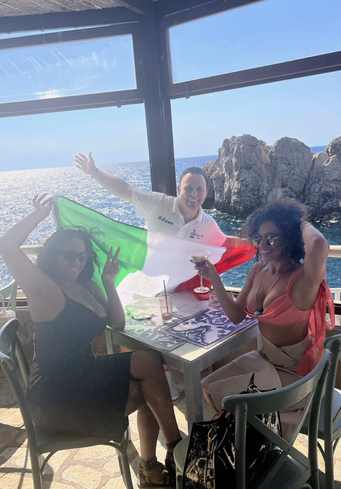@Caviar & Wings Podcast