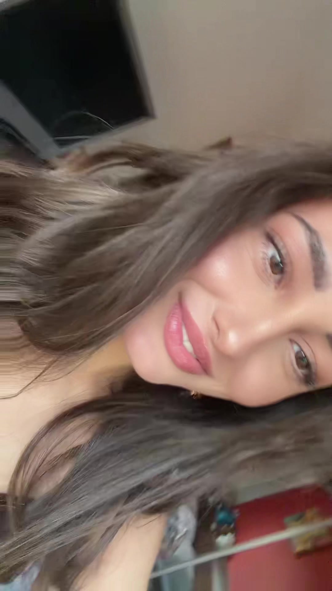 @larisa