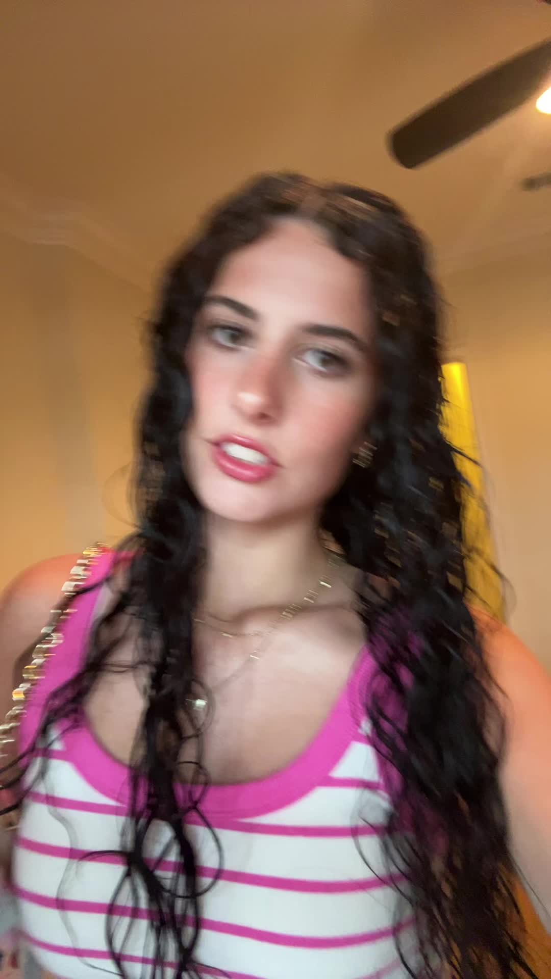 @lainey 🧸۶ৎ