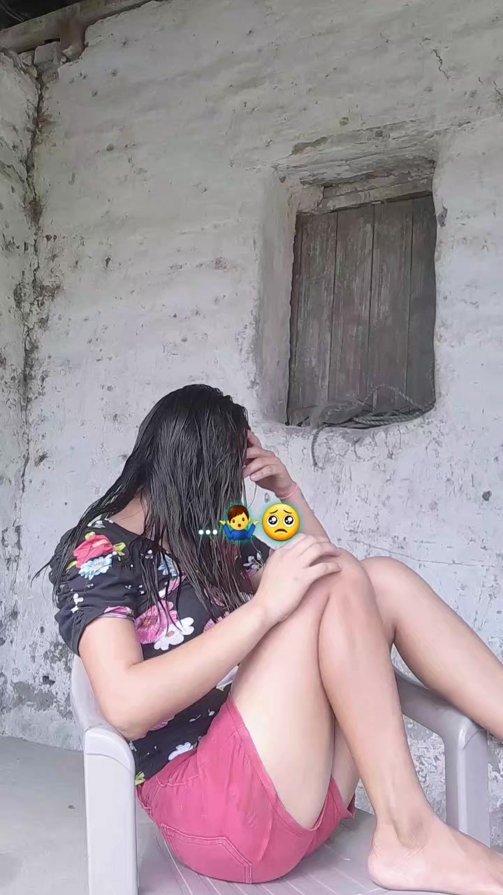 @Paola Natalia