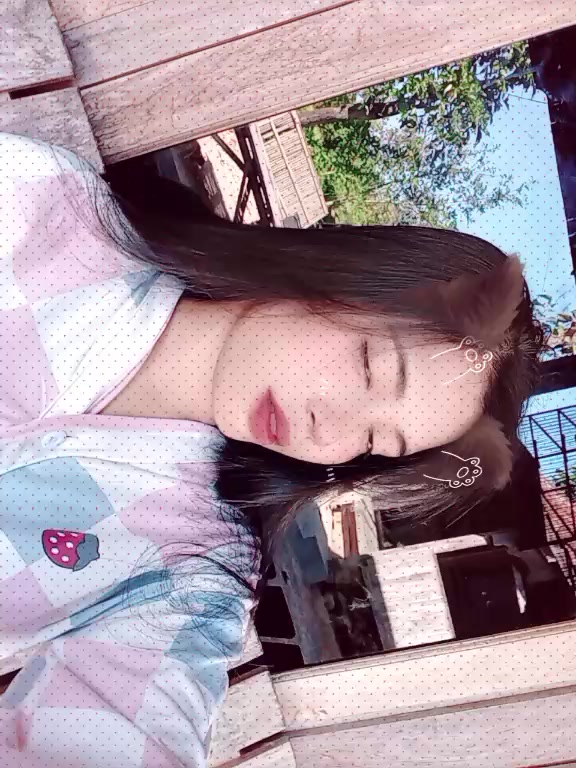 @Layllaaa_🍉