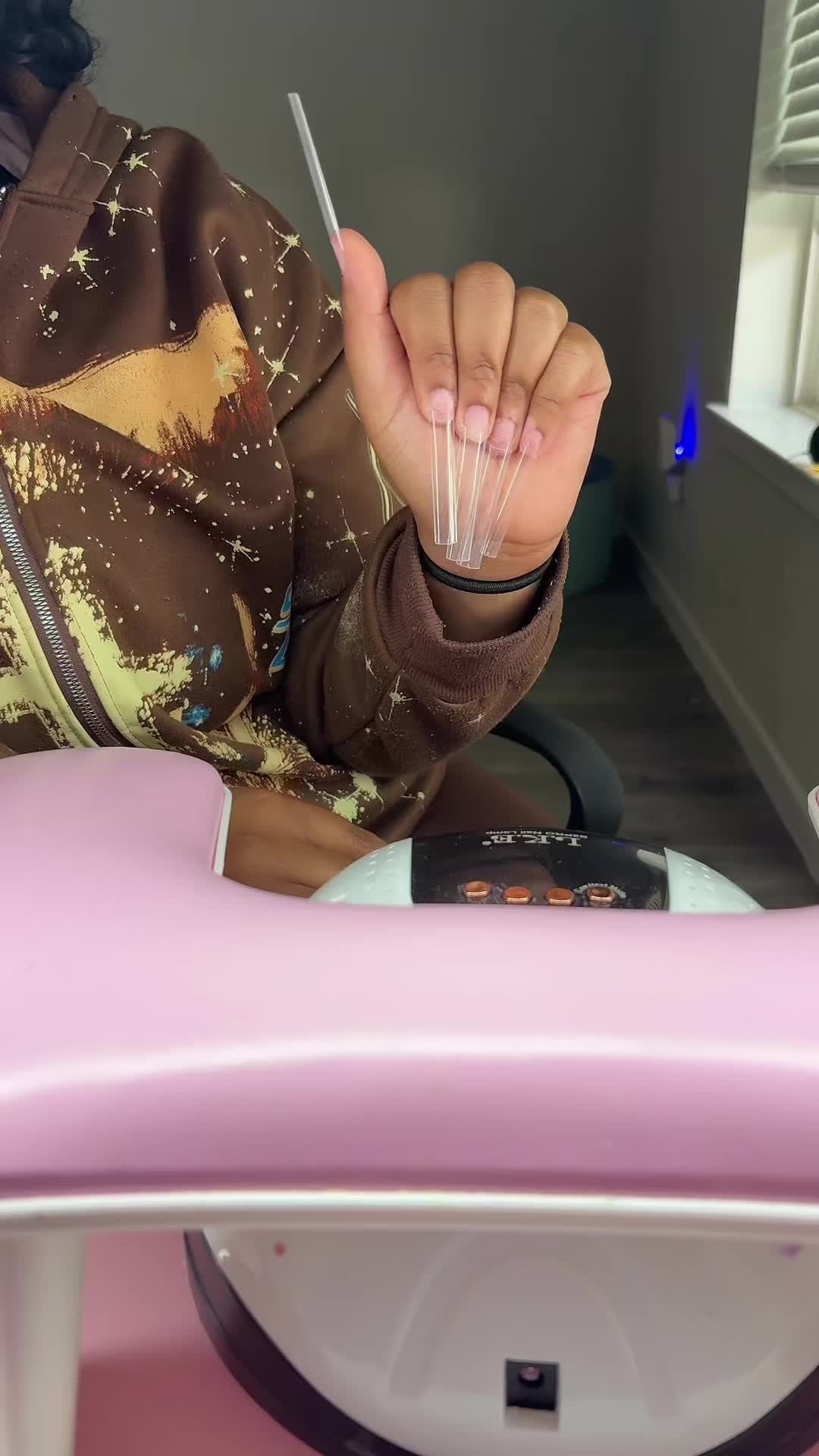 @Pinkdream_nailz