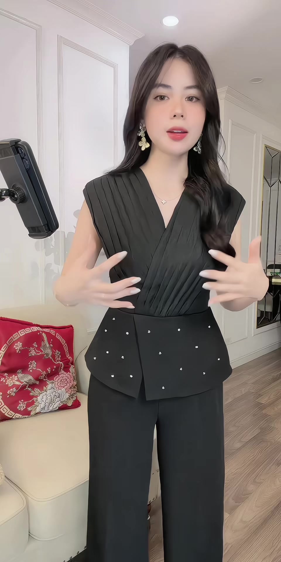 @Nguyễn Tường Vy