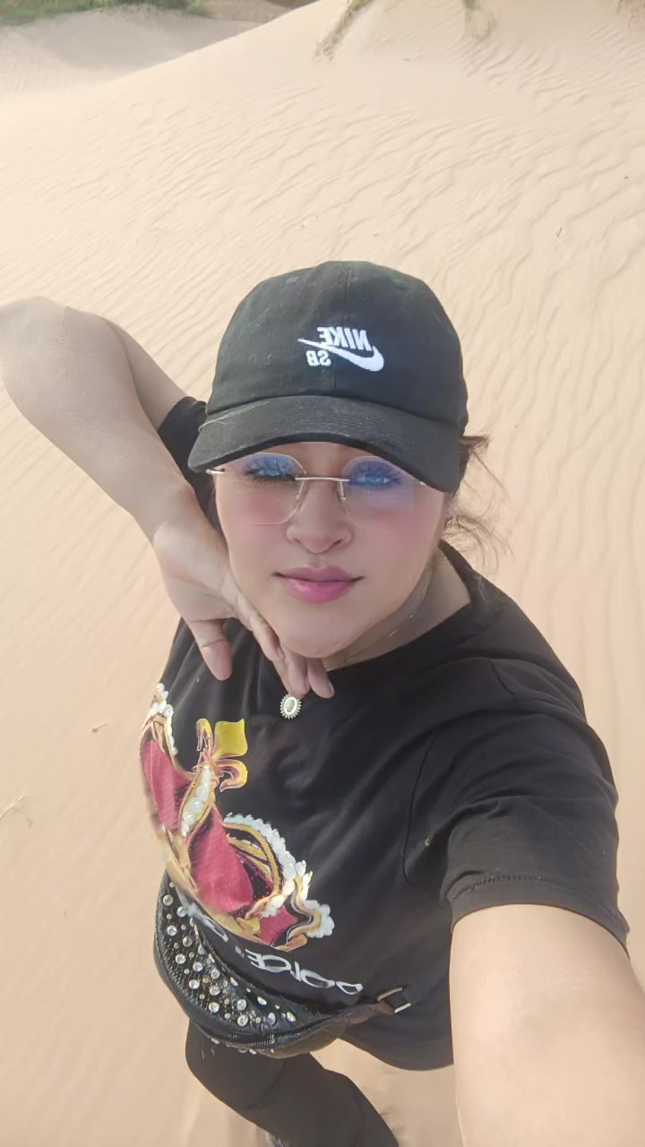 @DIVINA🫦