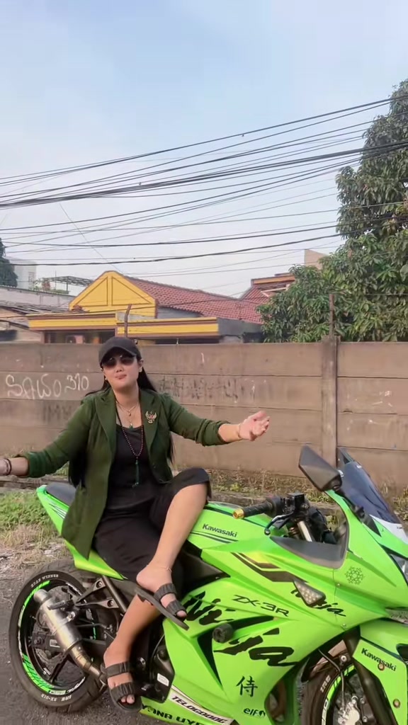 @TelogodogBUNDA YANA