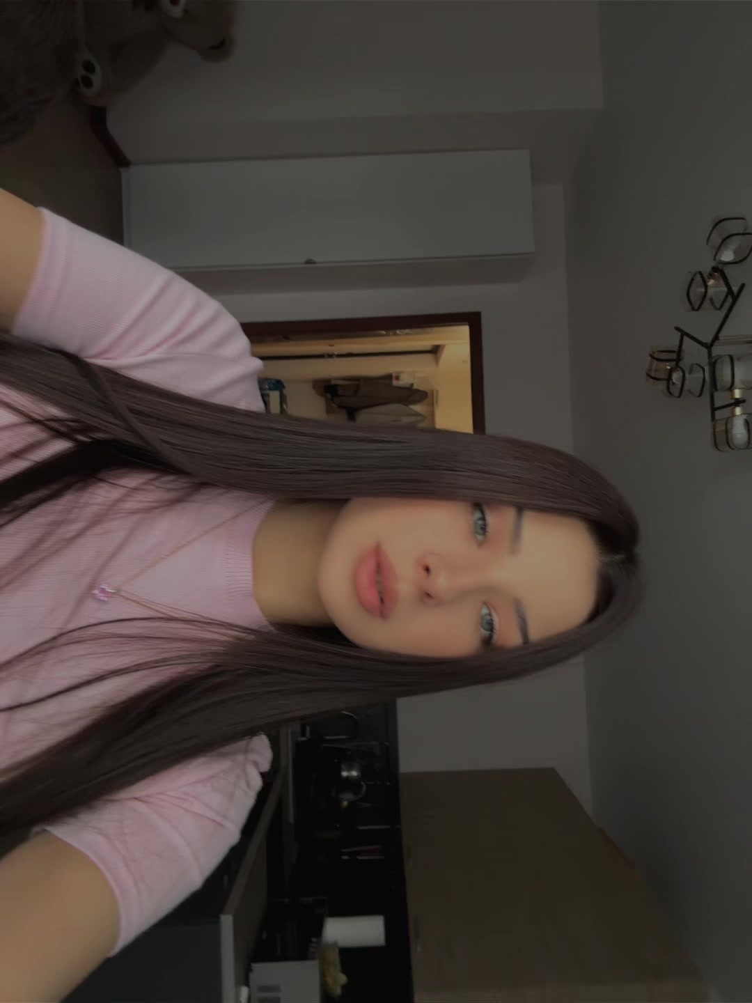 @r_0_m_A_n_0_v_A