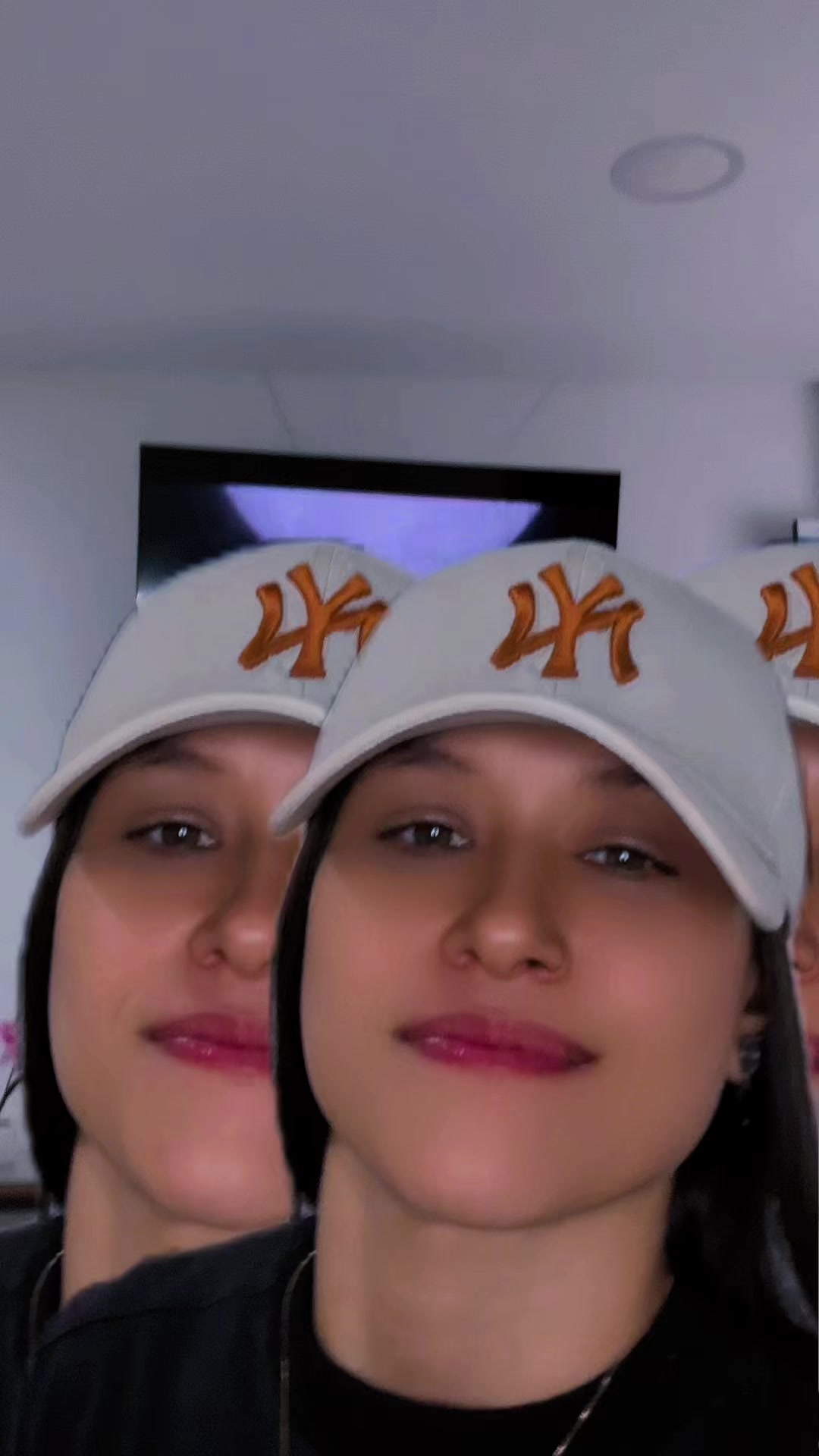 @CAMILA 🦍