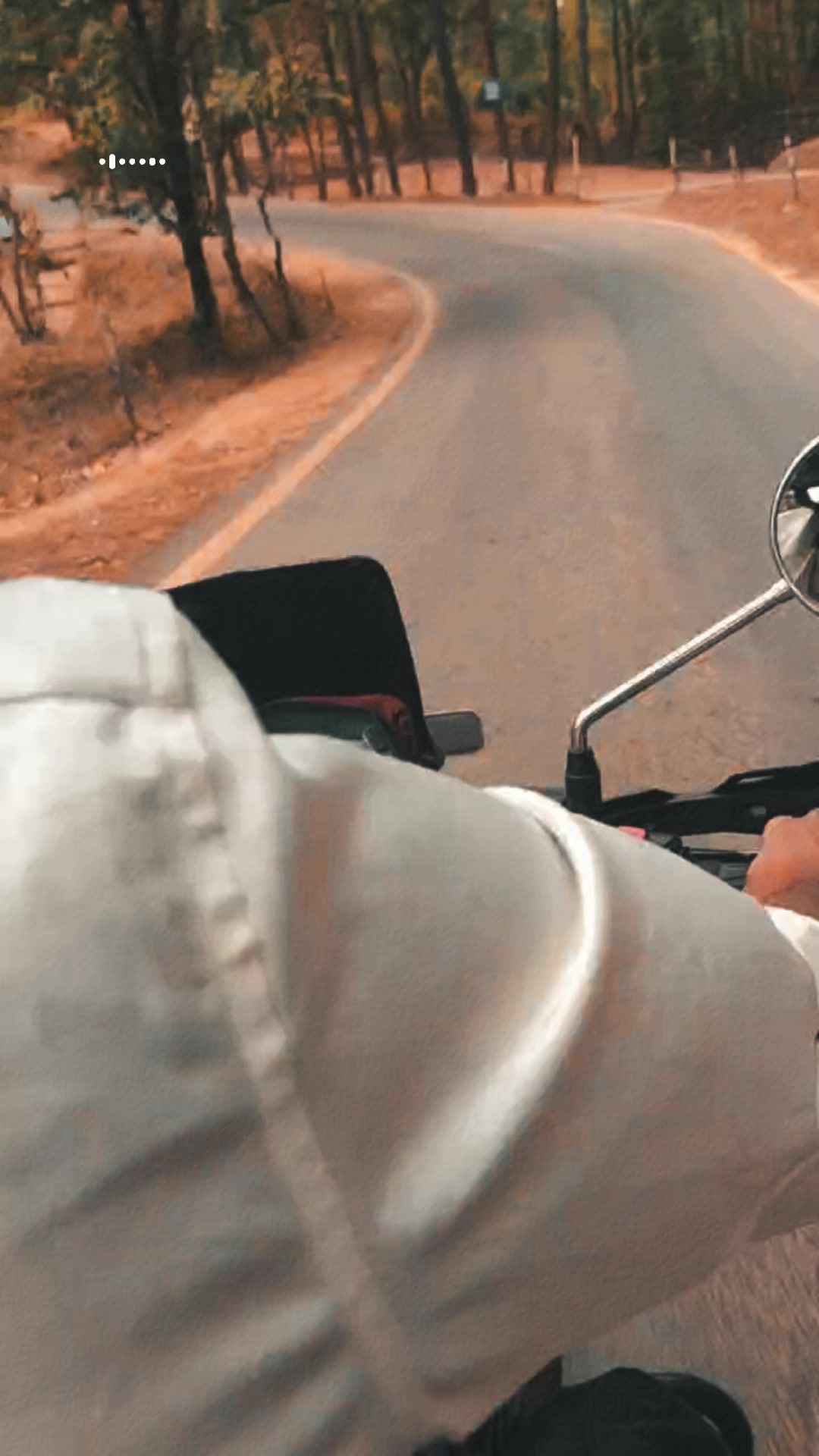 @अ∆जय श्रेष्ठ