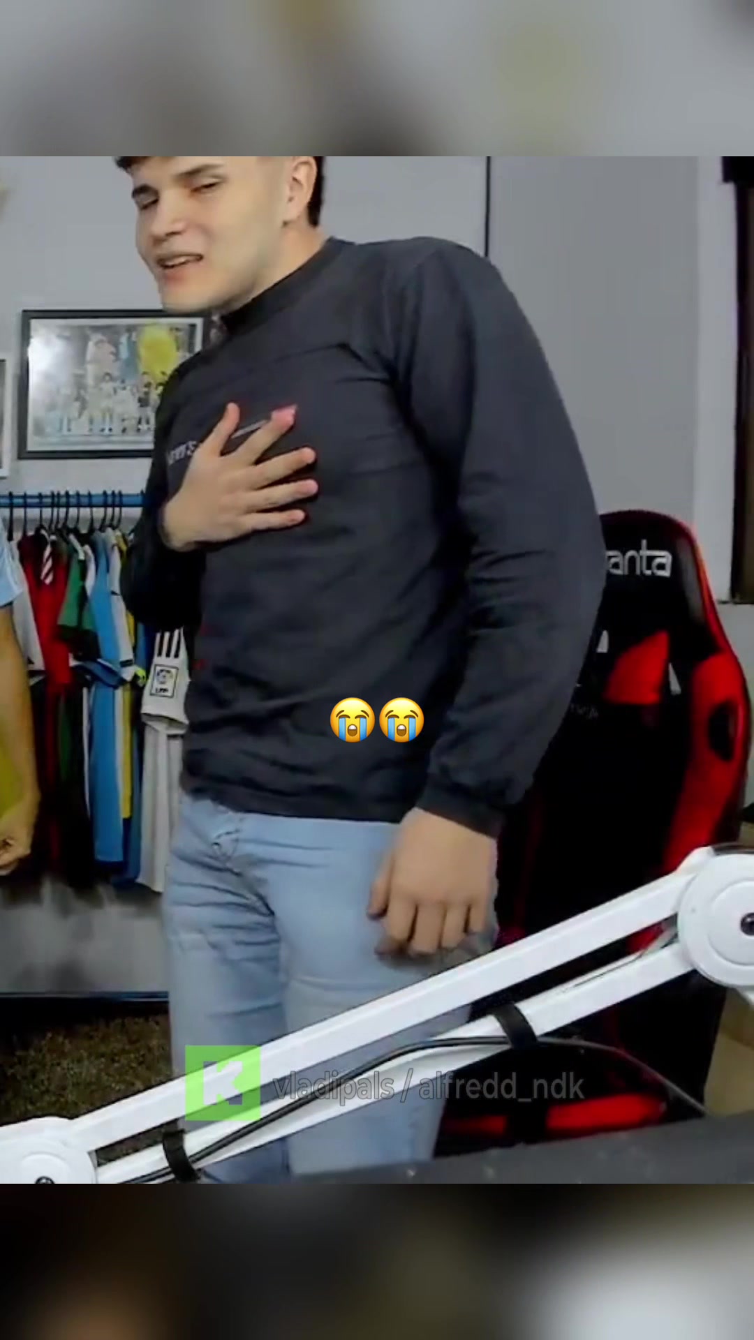 @Vladi