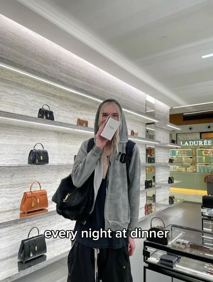 @๐ณ๐๐๐๐ข