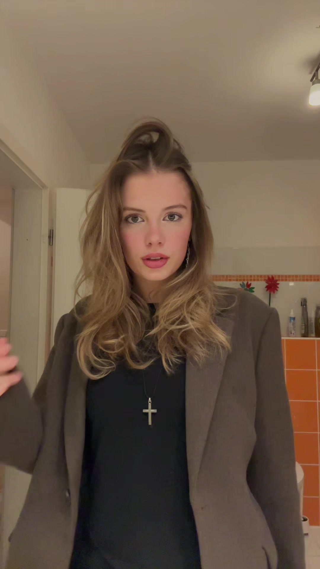 @Elisa Johanna