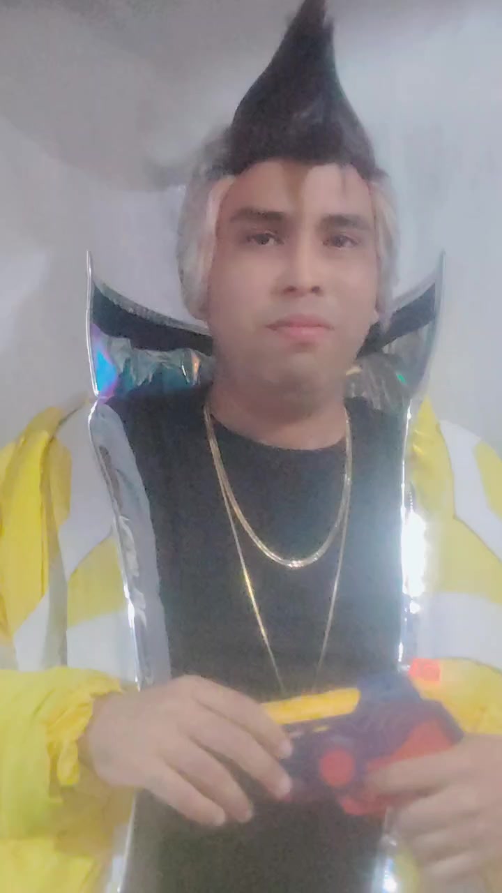 @David Cosplayer