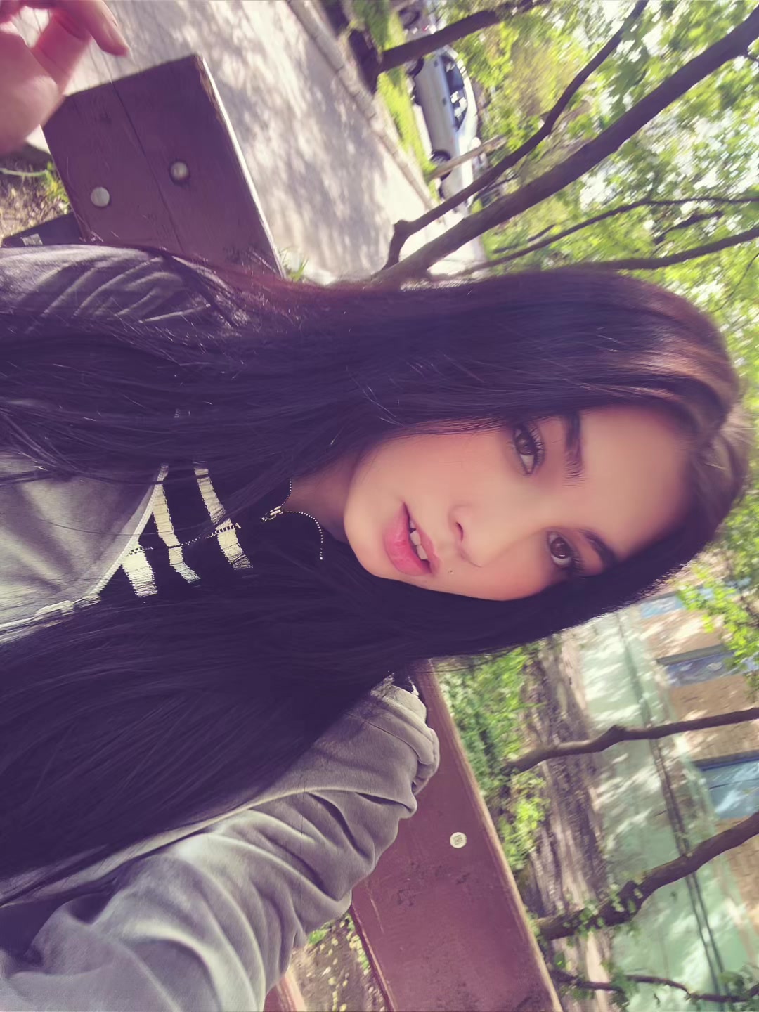 @𝒱𝓁𝒶𝒹𝒾𝓈𝓁𝒶𝓋𝒶