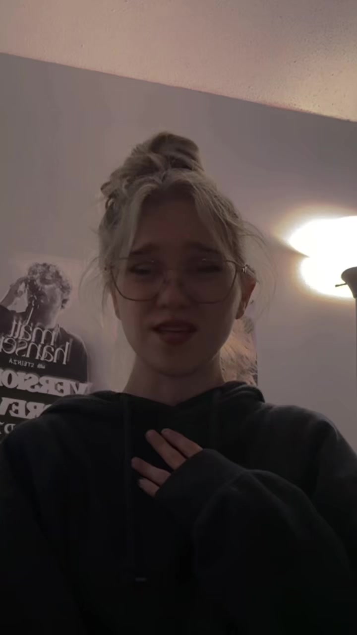 @Lily