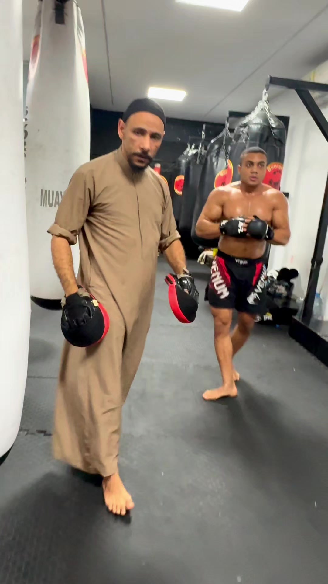@خليفة زيرو 🔞