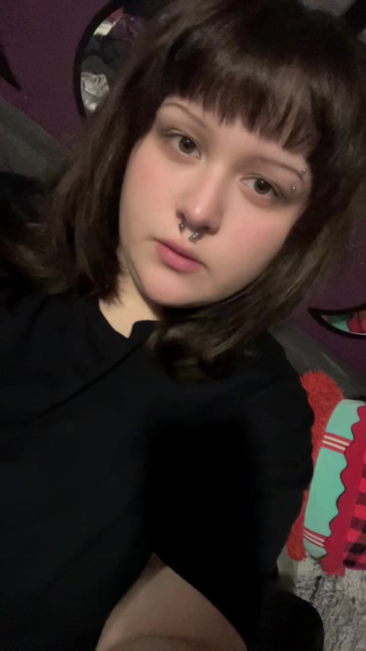 @angel🧟♀️