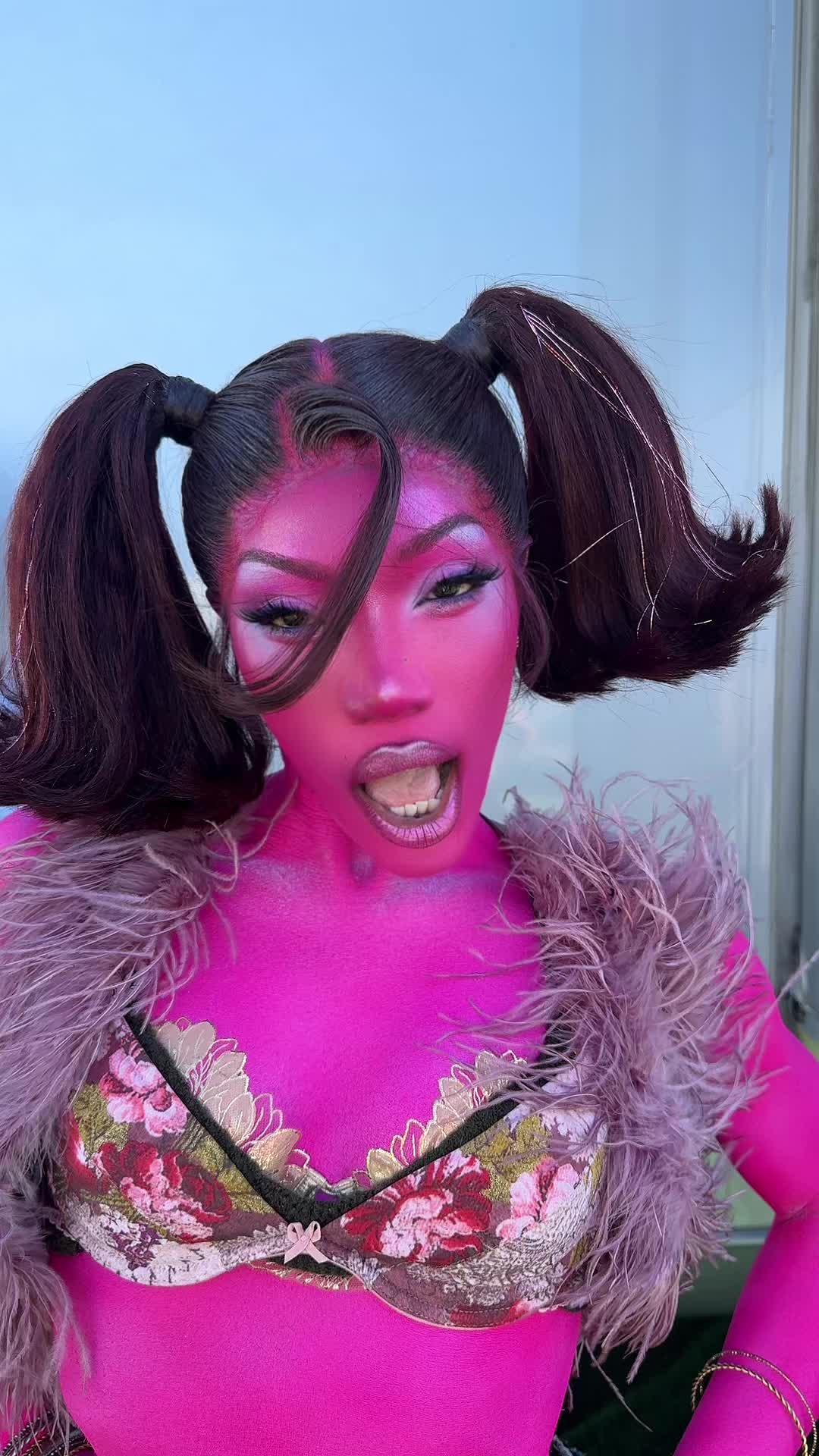 @Doechii
