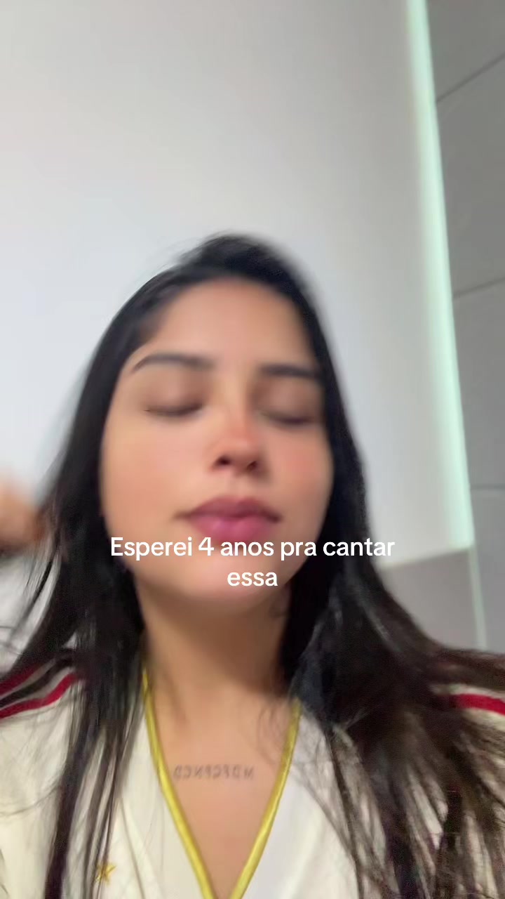 @Laisa Jareta