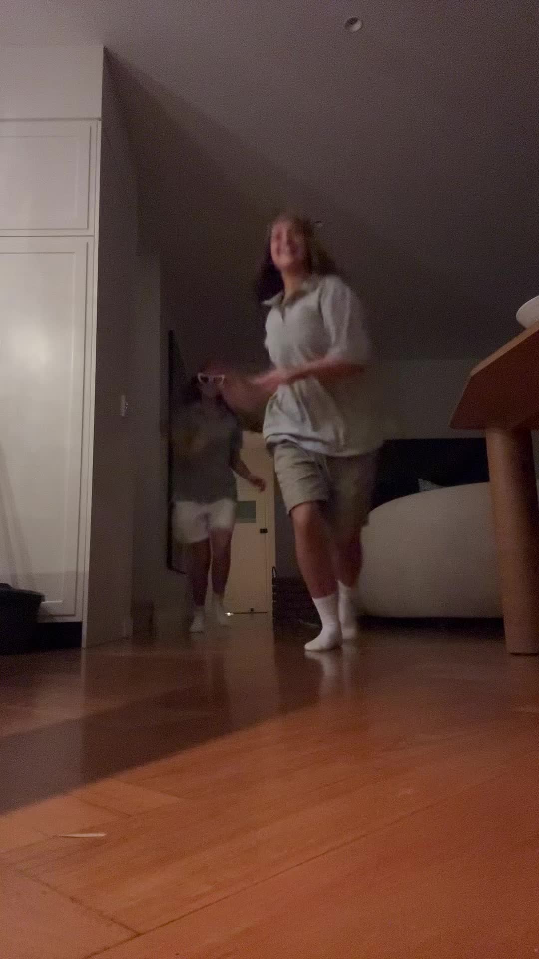 @AUDREY