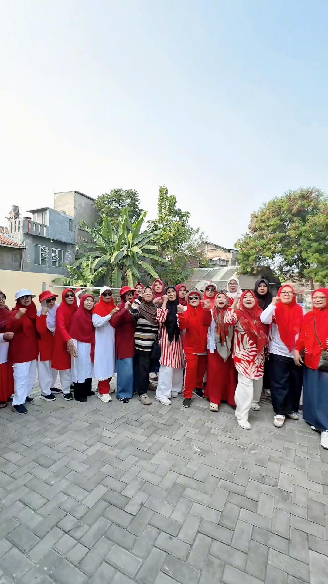 @Isti_AldawoodbarokahBandung