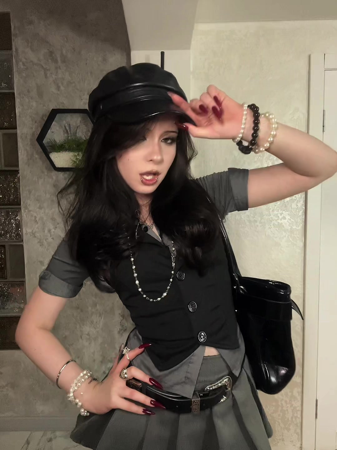 @dahlia