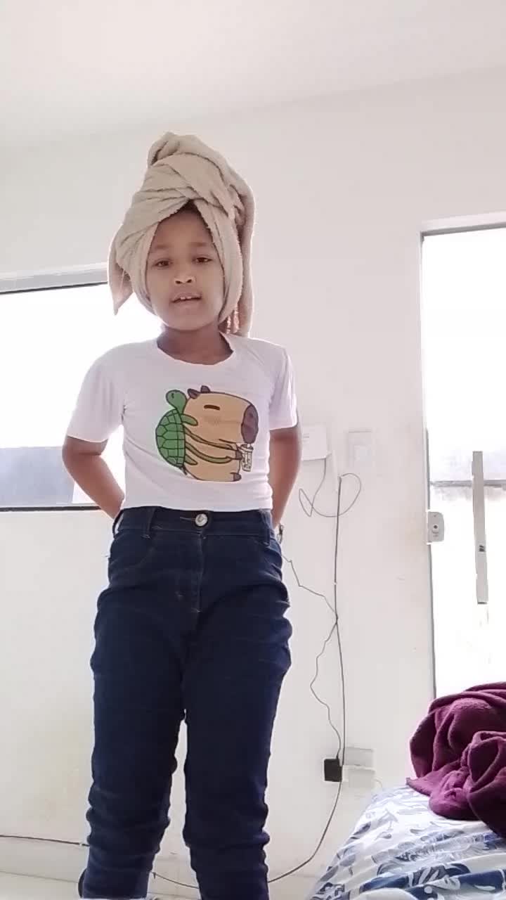 @Giovanna Iris