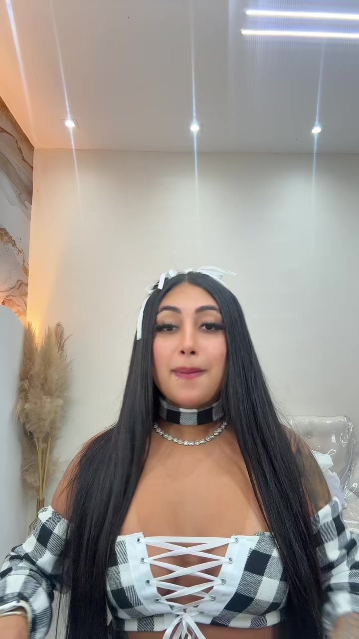@Gabriela pessanha💋