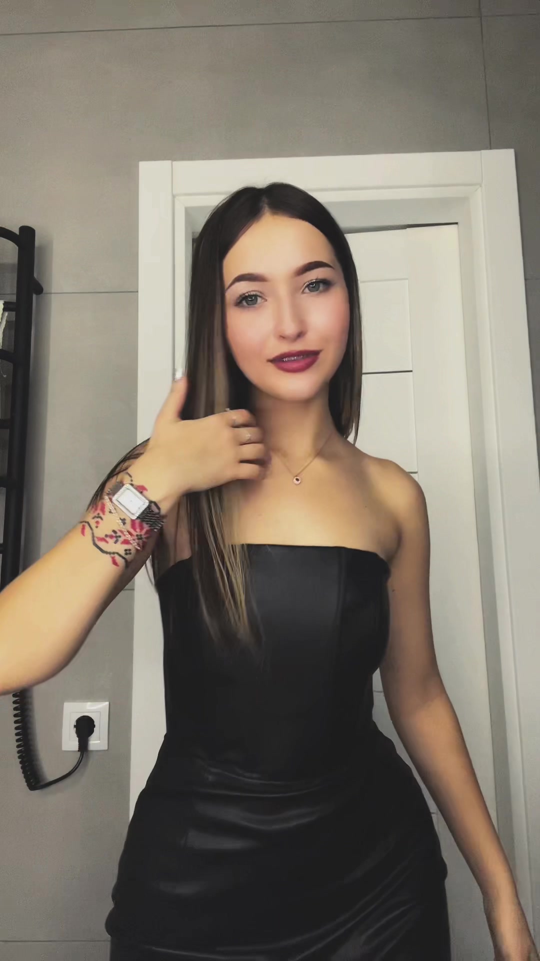@лиза