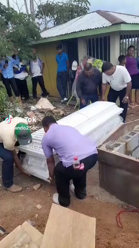 @flaquita😭💔🖤🕊🕊😢