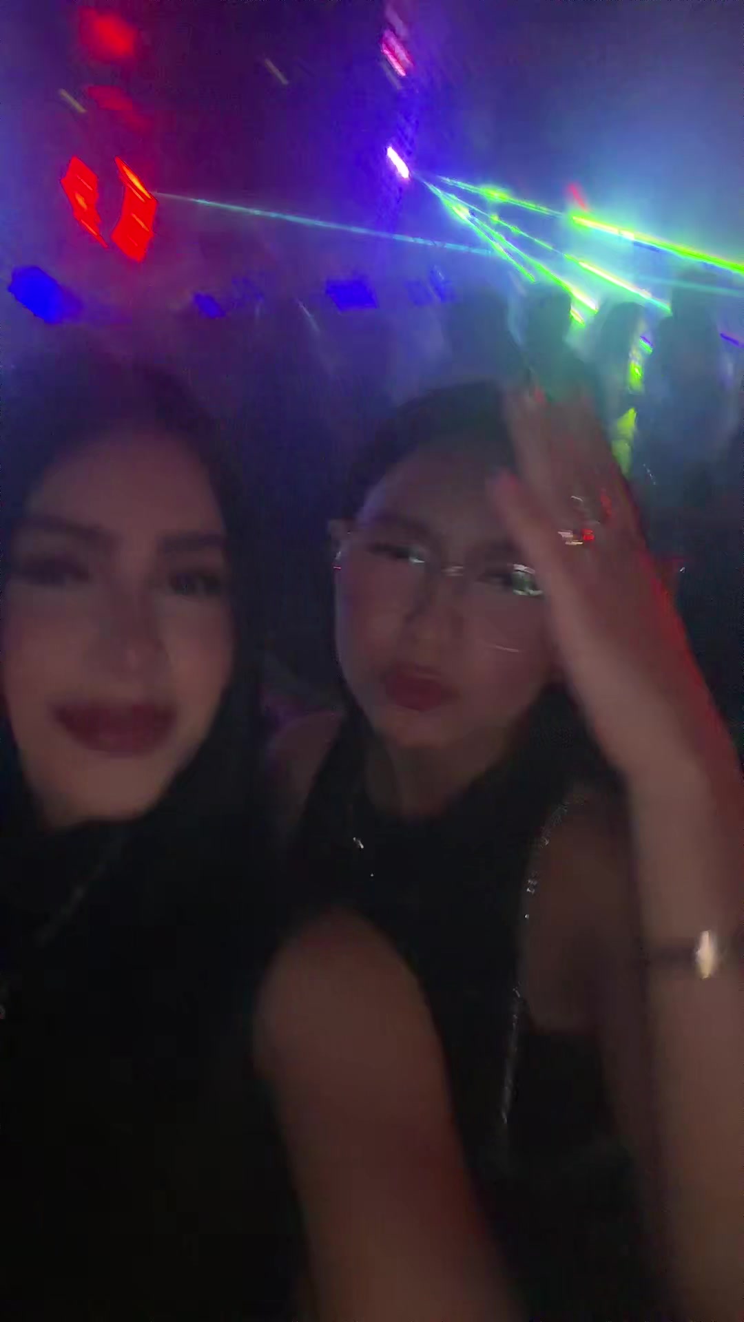 @𝘼𝘾.