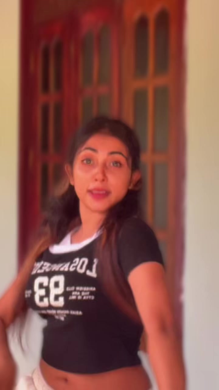 @Manee_🥹🤍