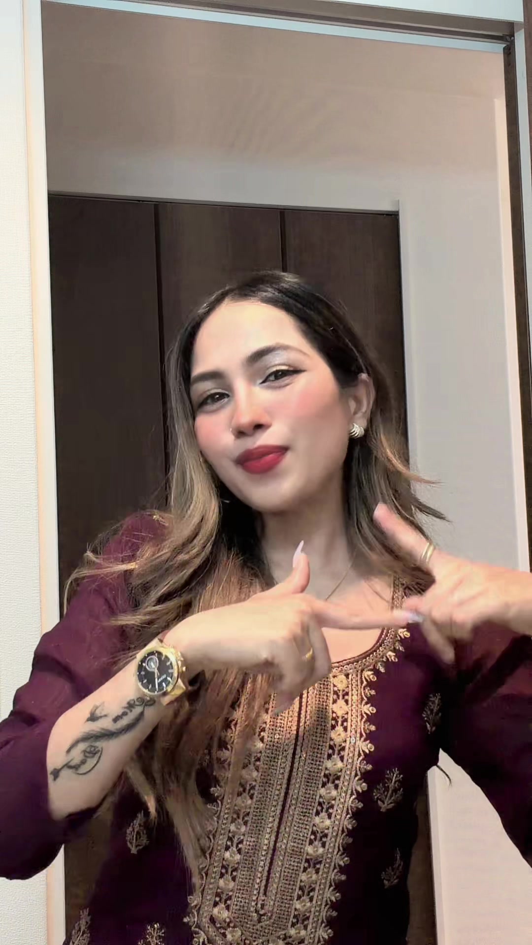 @Aneesa ❤️🦋