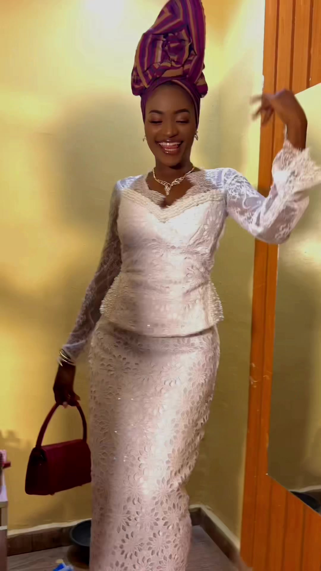 @Sheyiefunmi