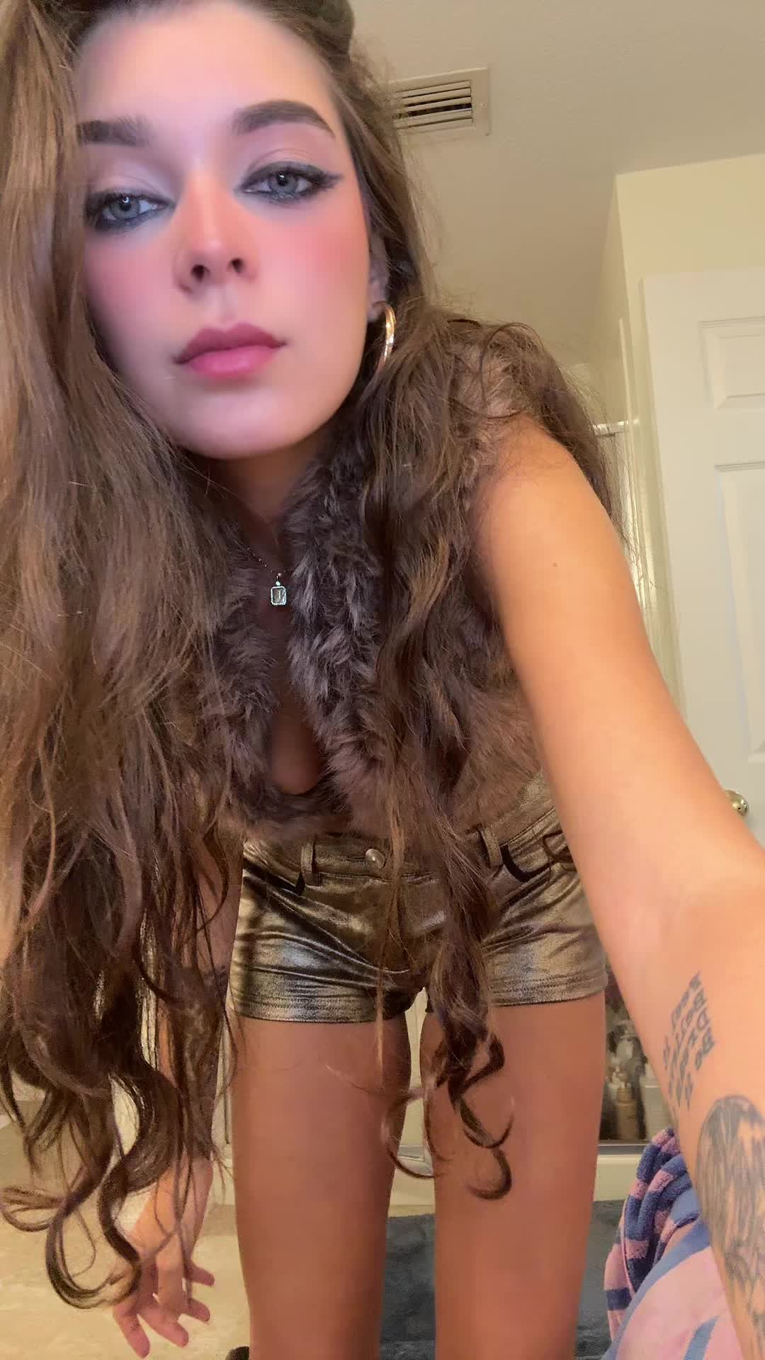 @Lara Bauer