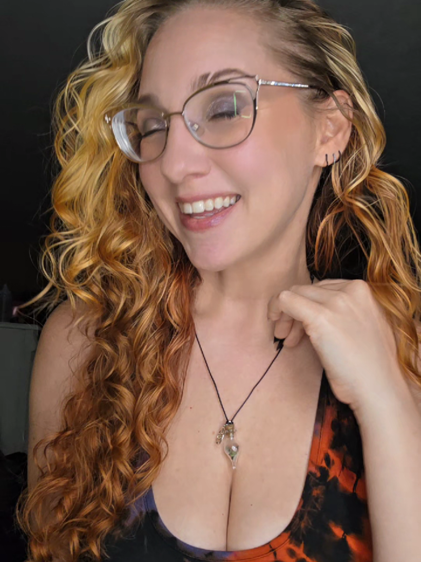 @HayAnna