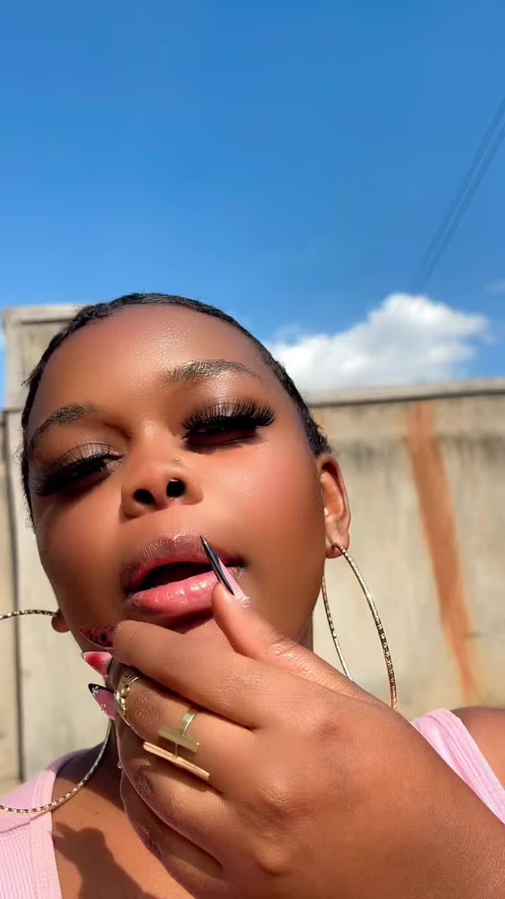 @BiQueen..1
