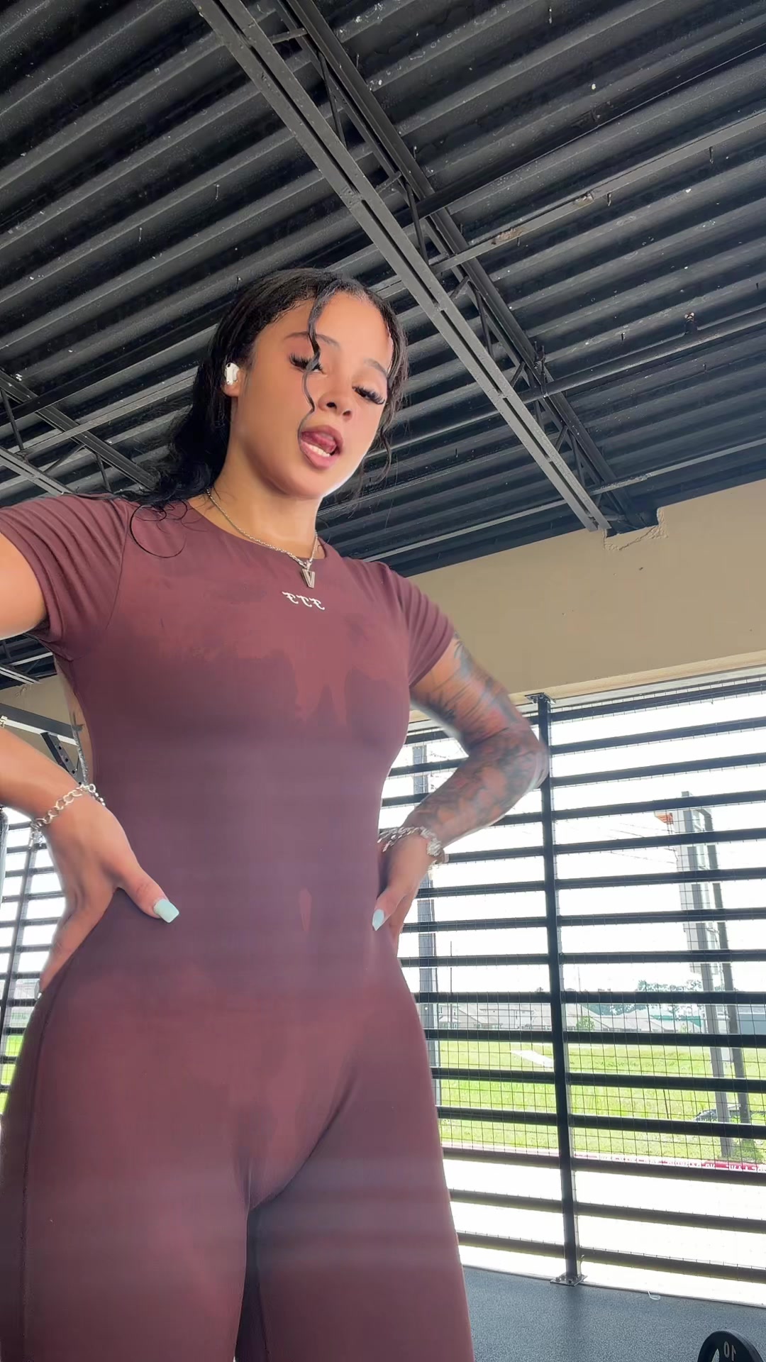 @Viveon