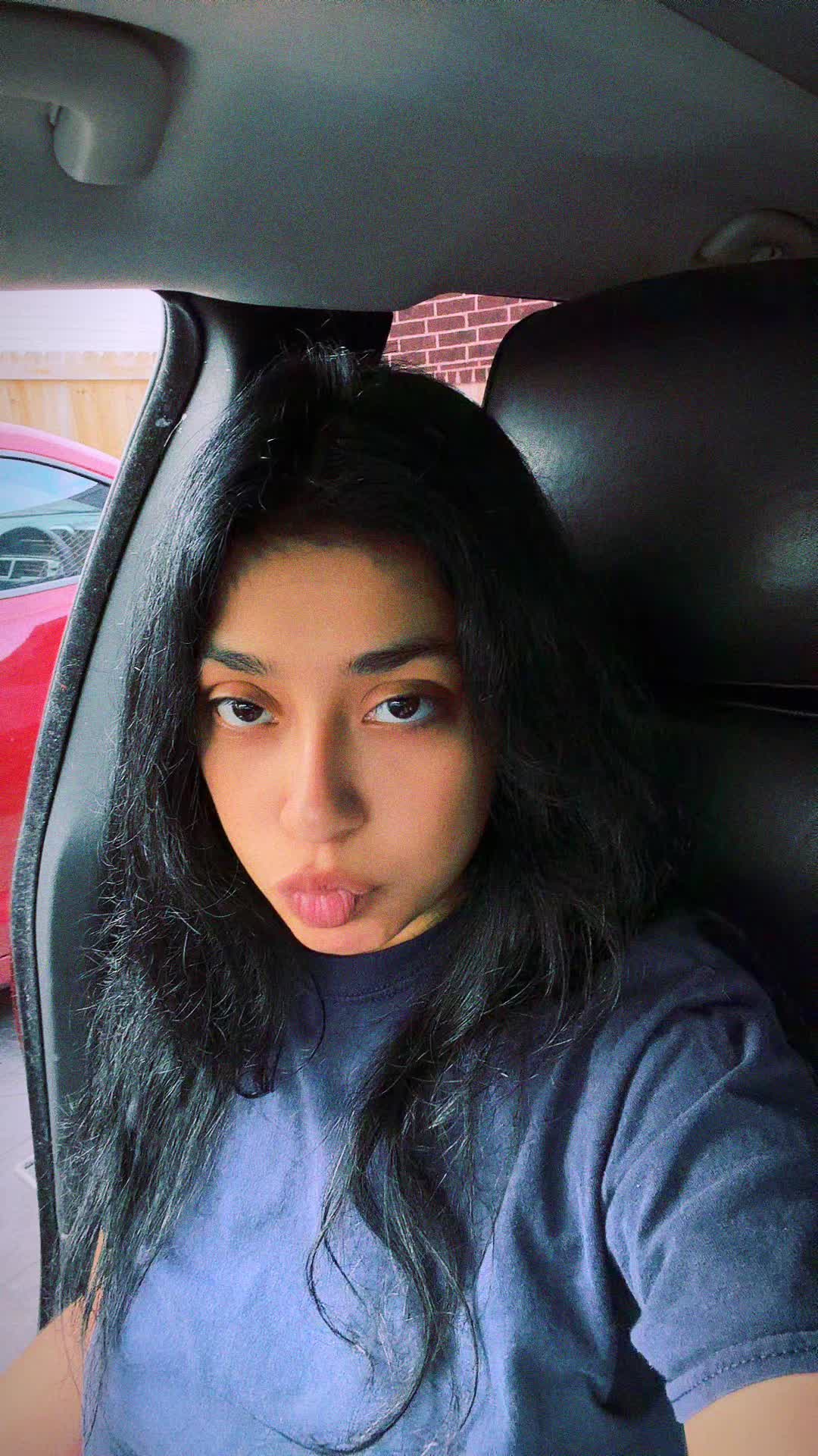 @_alejandraaa666