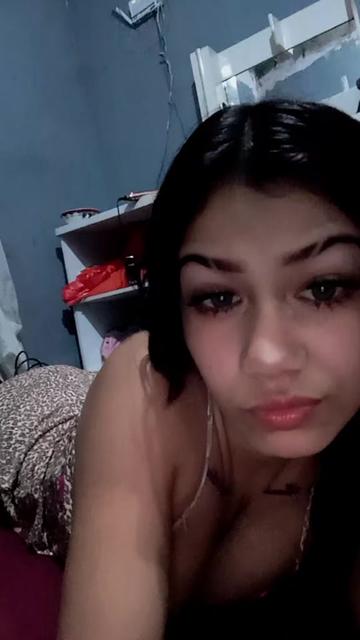 @María Aquino