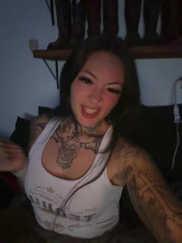 @yourfavtattedbaddie