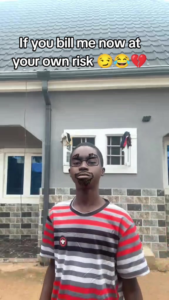 @𝚂𝚃𝙰𝚈 𝙿𝙰𝙸𝙳 🤡