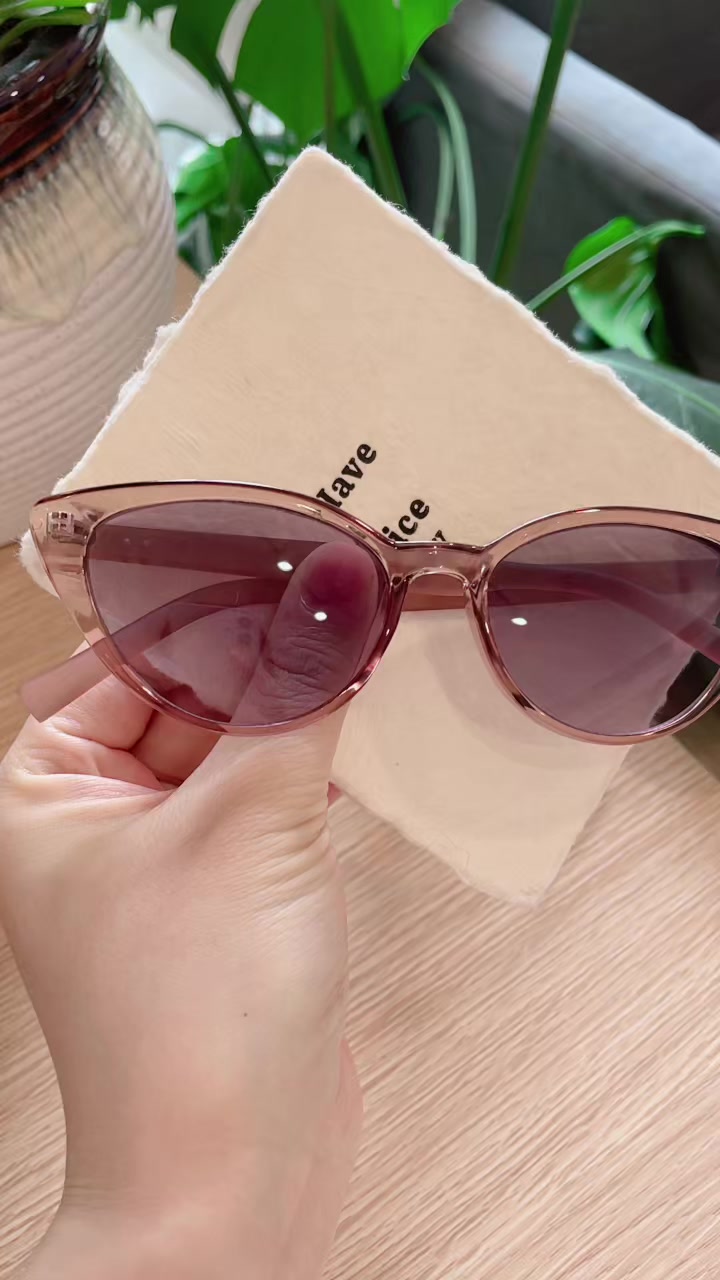 @Design Glasses